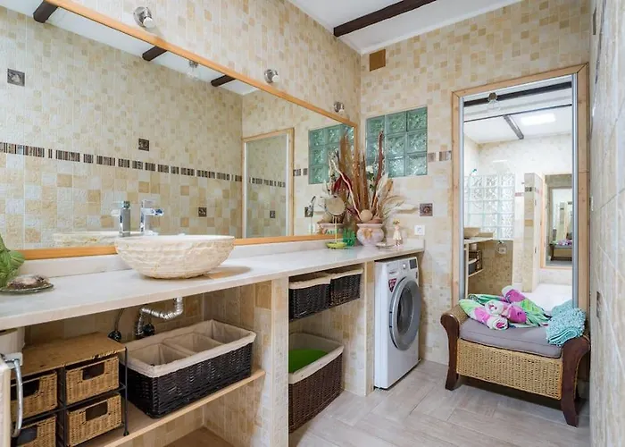 La Isla By Rentaholidayslanzarote فيلة *