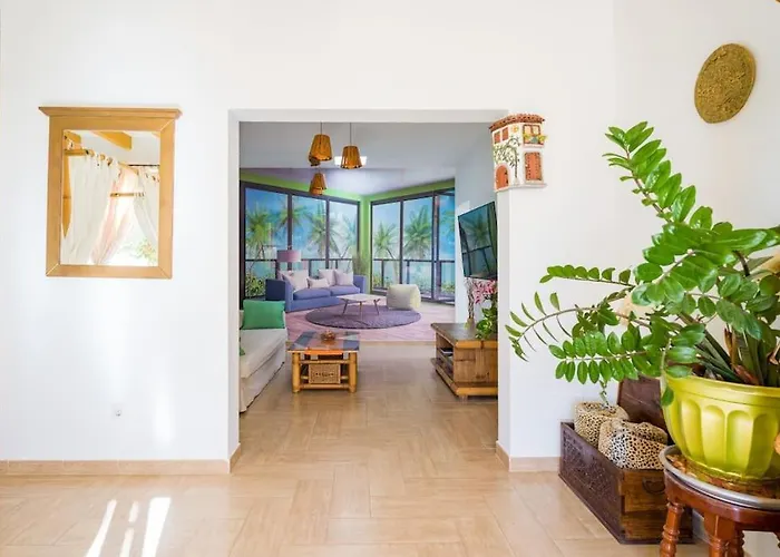 La Isla By Rentaholidayslanzarote * بلايا بلانكا