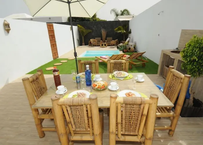 La Isla By Rentaholidayslanzarote