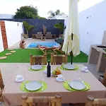 La Isla By Rentaholidayslanzarote וילה פלאיה בלנקה