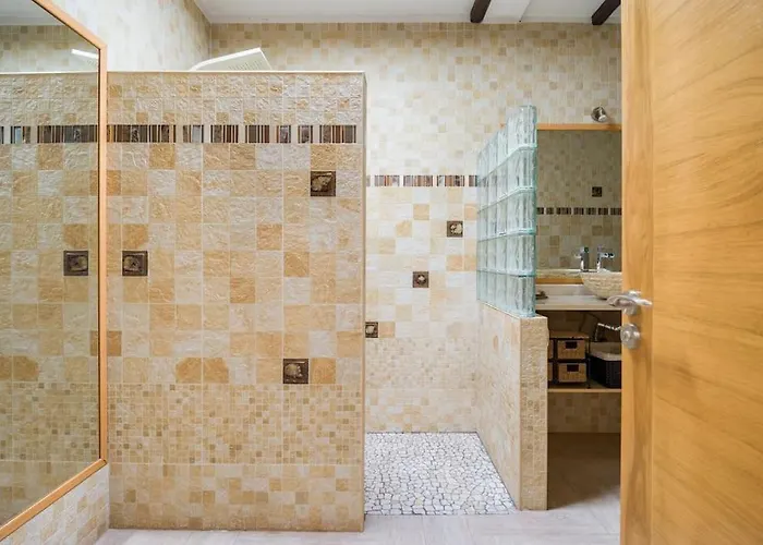 La Isla By Rentaholidayslanzarote Vila