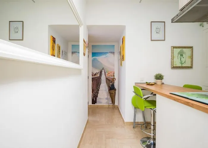 La Isla By Rentaholidayslanzarote *